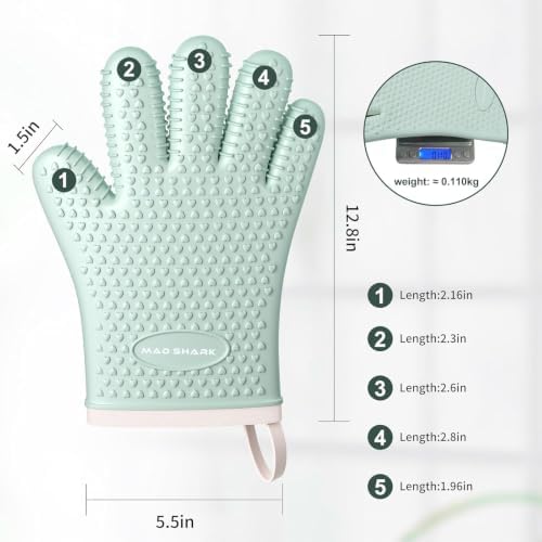 MAD SHARK Silicone Oven Mitts - Image 5
