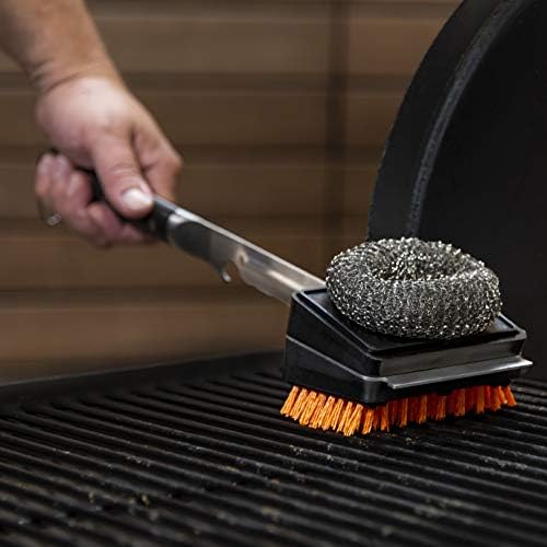 Oklahoma Joe's® Blacksmith Combo Grill Brush - Image 6