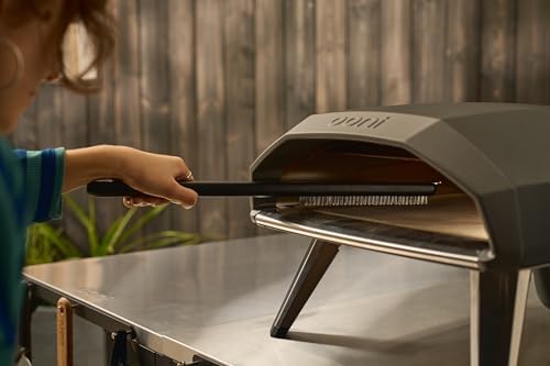 Ooni Wire Brush & Scraper – BBQ and Pizza Stone Cleaner, Grill Cleaner - Image 5