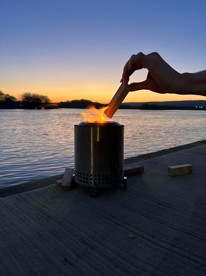 The Tiny Timbers USDA Grade Kiln Dried Hardwood for Table Top Fire Pit and Pizza Oven | Compatible with Solo Stove Mesa & Mesa XL | 5" Splits | USA Sourced | 6 lb. | 400+ cu. in. | Eastern Oak