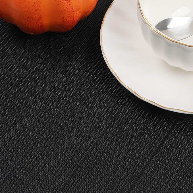 SHACOS Small Round Table Placemats Wedge Placemat Set of 4 Non Slip Heat Resistant Woven Vinyl Table Mats Wipe Clean Indoor Outdoor (4, Black)