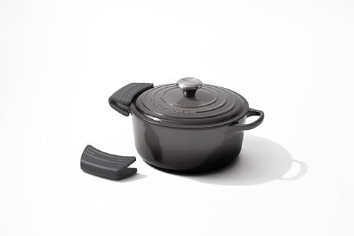 Le Creuset Silicone Set of 2 Handle Grips - Image 4