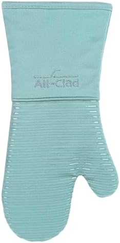 All-Clad Silicone Oven Mitt: Heat Resistant up to 500 Degrees by All-Clad