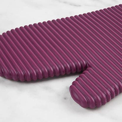 KITCHENAID Ribbed Soft Silicone Oven Mitt 2-Pack Set - Image 4