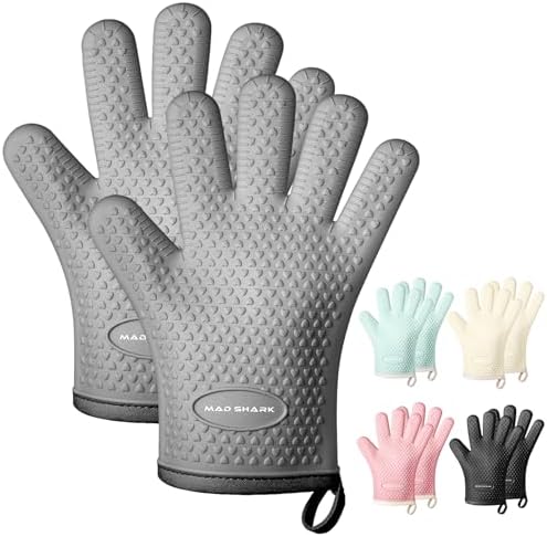 MAD SHARK Silicone Oven Mitts by MADSHARK
