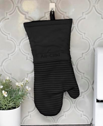 All-Clad Silicone Oven Mitts: Heat Resistant up to 500 Degrees - Image 6