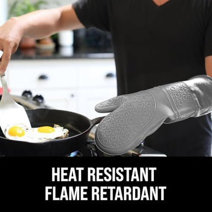 BPA-Free Soft Silicone Oven Mitts - Image 2