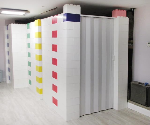 EverBlock 11’ x 7’ Wall Kit with Accordion Door | 3’ x 7’ Doorway | Modular Building Blocks | Wall Display System | Room Divider & Partition | Easy to Connect & Reuse | Indoor & Outdoor Use | Green