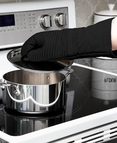 All-Clad Silicone Oven Mitts: Heat Resistant up to 500 Degrees - Image 5