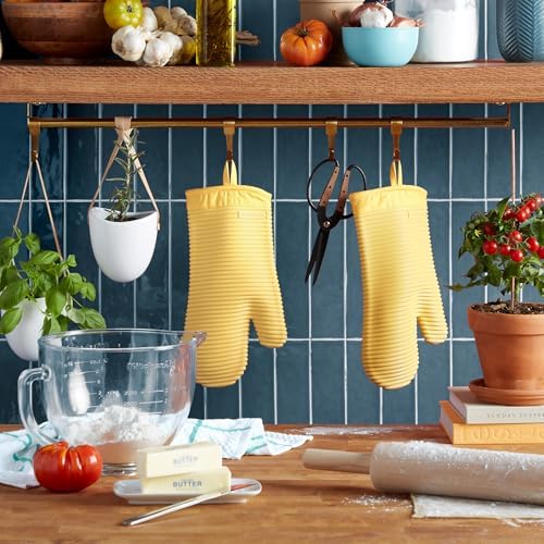 KITCHENAID Ribbed Soft Silicone Oven Mitt 2-Pack Set, Butter Yellow - Image 2