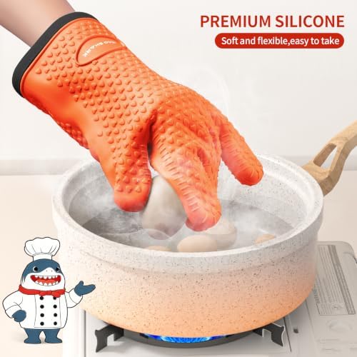 MAD SHARK Silicone Oven Mitts - Image 3
