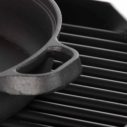 TITAN GREAT OUTDOORS Ash & Ember Santa Maria Grill, Argentine Style Open Fire Grill, Adjustable Cooking Grate with Flywheel, BBQ Grill Comes with Cast Iron Skillet