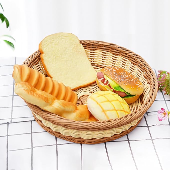 RT&BS Round Wicker Bread Basket, Christmas Food Baskets, Eco-Friendly Sturdy Stackable Fruit Basket for Kitchen, Store, Restaurant, Party (Bicolor, L)