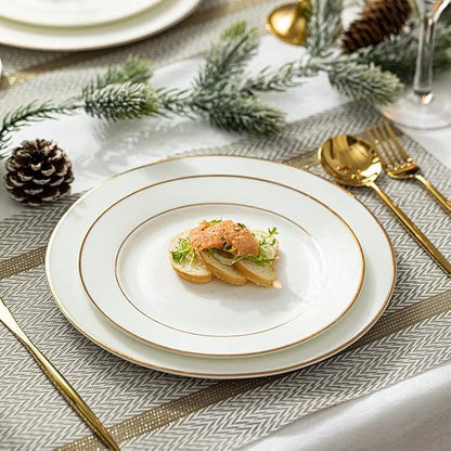 Luxurious Placemats Set of 4, Durable Table Mats Kitchen Plastic Washable Placemats for Home/Dining Room Decoration (White)