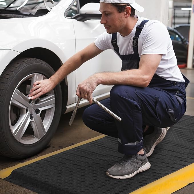 3 x 5 FT Anti Fatigue Mats Industrial 15/16 Inch Thick Soft Sponge Ergonomic Mat Durable Heavy Duty Diamond Plate Work Mat for Standing Non Slip Industrial Grade Floor Mat for Leg & Back Pain