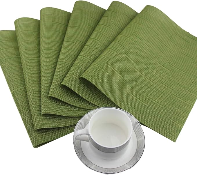 Vinyl Placemats,Washable Table Mats Easy to Clean Woven Placemats for Dining Table Set of 4(Sage Green)