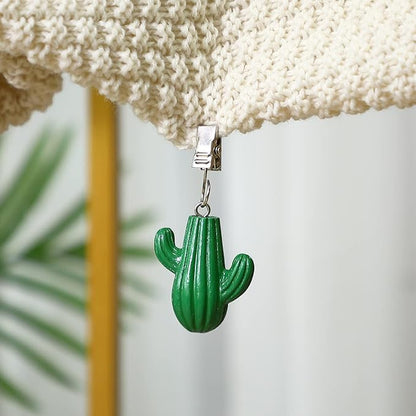 TwoFish Home Set of 4 New Green Cactus Tablecloth Weights Clips Handicraft New Green Cactus Tablecloth Clamps Pack of 4