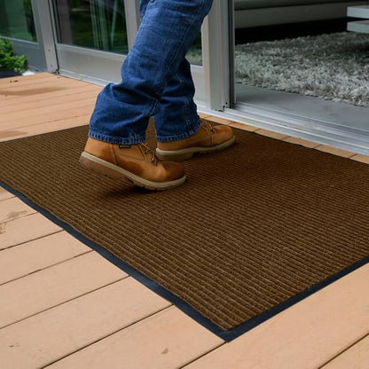 UNIMAT Tra c Guard Door Mat, 4´x 6´, Heavy Duty Waterproof Doormat, Stain and Fade Resistant Welcome Mats, Durable Rubber Backing, Low Pro le Entryway Rug, Shoe and Boot Scraper, Brown