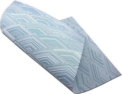 Druable Placemats Set of 6, Plastic Heat-Resistant Non-Slip Vinyl Place Mats Washable Easy to Clean 18"x12" Placemats for Indoor Outdoor Table Decor (Blue)