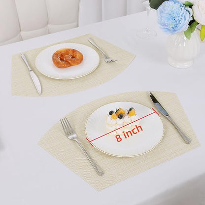 SHACOS Wedge Placemats Set of 4 Woven Vinyl Small Round Table Placemats Wipe Clean Table Mats for Round Dining Table Indoor Outdoor, Beige White