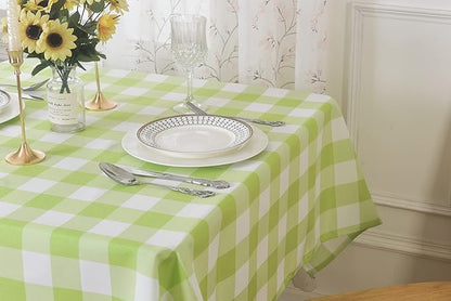 Cupuamon 2 Pack Waterproof Polyester Fabic Rectangle Checkered Tablecloth，60x84 Outdoor Table Cloth，Oil Stain Prevention Table Cloth for Pinics and Parties（Emerald and White）