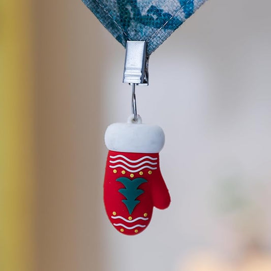 TwoFish Home Set of 4 Xmas Glove Tablecloth Weight Clamps Xmas Glove Decoration Tablecloth Weight Clamps Pack of 4