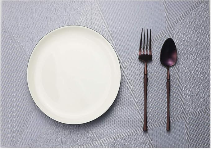 Gugrida Natural Placemats Woven Vinyl Insulation Washable Table Placemats Kitchen Dining Table Mat Place Mats PVC Set of 6, Natural Blue Wood Color