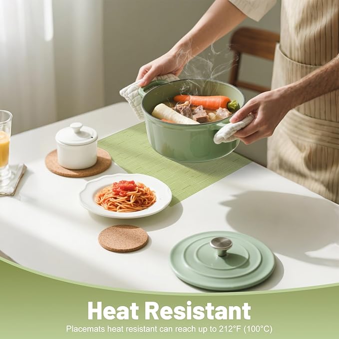 Placemats Set of 8，Christmas Non-Slip PVC Weave Table Mats Easy to Clean，Heat Resistant Place Mats for Kitchen Dining Table Decoration Indoor Outdoor，Pea Green