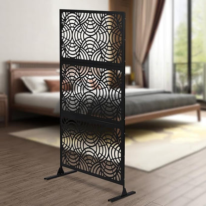 Metal Outdoor Privacy Screen with Stand,Freestanding Privacy Screen & Panels,Decorative Outdoor Divider with Stand Panels for Deck Patio Balcony (35.43 * 74.8in Black)