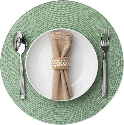 Round Placemats Set of 4 Plastic Woven Placemats Washable Wipeable Table Mats for Dining Table Heat Resistant Non-Slip Circle Place Mats (Green)