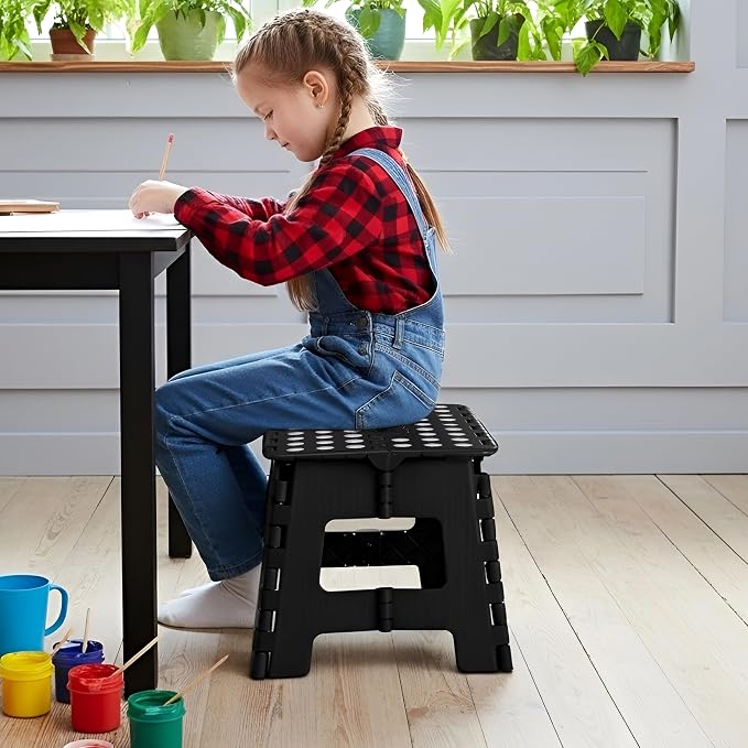 Utopia Home Folding Step Stool 9 Inch, built-in handle, and 300 lbs support - Image 3