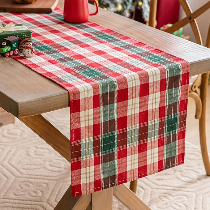 Red Gold Plaid Christmas Table Runner, Winter Holiday Table Runners 108 inches Long, Xmas Decorations Indoor Outdoor Farmhouse Home Kitchen Dining Party Decor