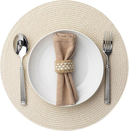 Round Placemats Set of 4 Plastic Woven Placemats Washable Wipeable Table Mats for Dining Table Heat Resistant Non-Slip Circle Place Mats（Beige