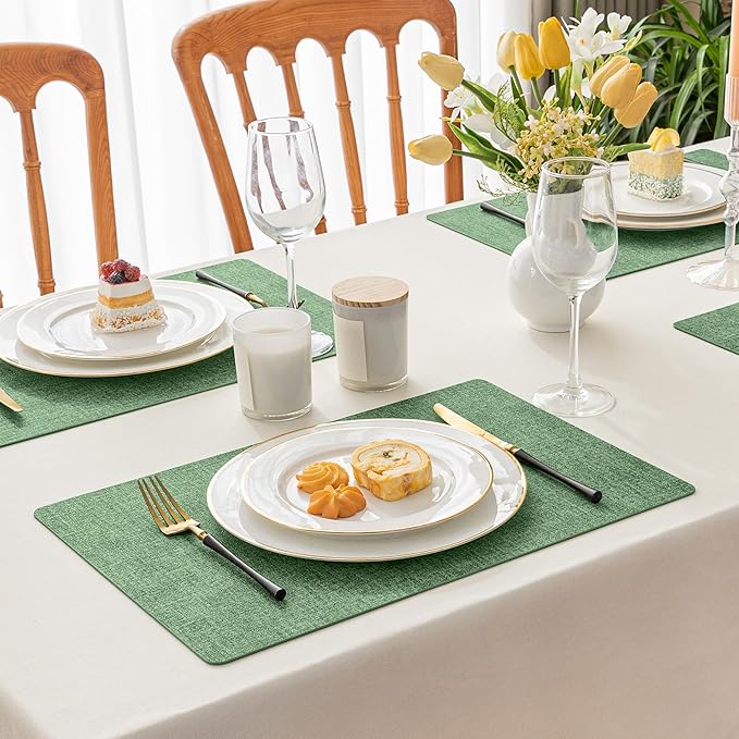 Romanstile Vinyl Placemats Set of 4-12 X 17 Inch - Heat Resistant Place Mats 100% Waterproof Oilproof Wipeable Reversible Faux Leather Table Mats for Kitchen, Dining, Party, Outdoor, Dark Green