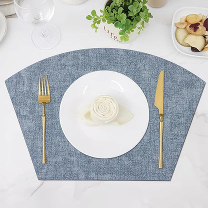 Homaxy Round Table Placemats Set of 6, Washable Wedge Shaped Faux Leather Table Mats, Wipeable Kitchen Dinner Place Mats for Indoor Outdoor, Blue