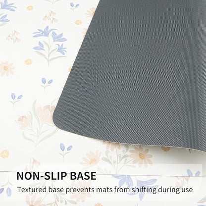 QIYI Placemats Set of 6, 12x18 Inch Faux Leather Place Mats for Kitchen Dinning, Heat Resistant Anti Slip Floral Table Mats, Waterproof Wipeable Washable Placemat Party Table Décor, Minimal Flowers