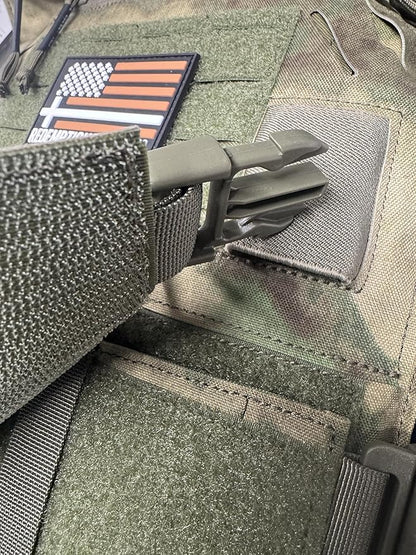 Redemption Crusader 2.0 Molle Quick Release Buckles Airsoft Vest With Adjustable Size Sides And Triple Pouch