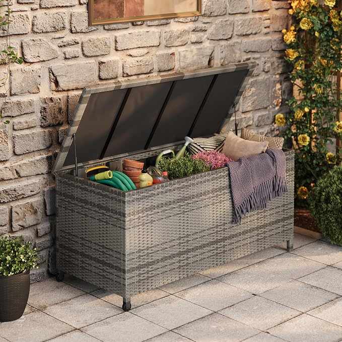 125 Gallon Outdoor Deck Box by GarveeTech