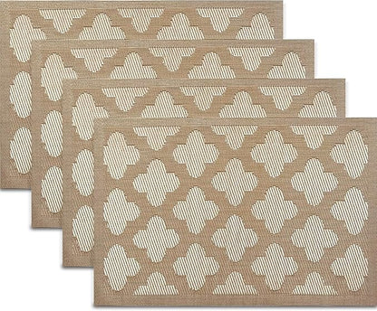 Vinyl Placemats Set of 4, Easy to Clean Plastic Washable Table Mats Heat-Resistant Placemats for Dinner Table (Gold)