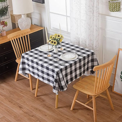 Cupuamon 2 Pack Waterproof Polyester Fabic Square Checkered Tablecloth，54x54 Outdoor Table Cloth，Oil Stain Prevention Table Cloth for Pinics and Parties（Black and White）